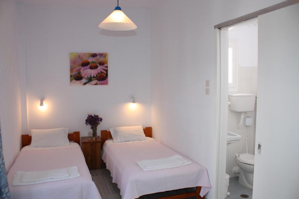 Sanoudos Hotel Naxos City Стая снимка